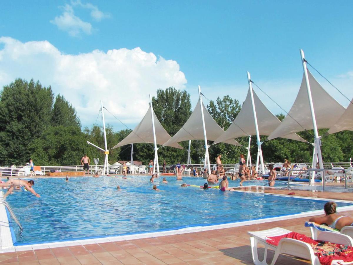 Holiday Home Balatontourist Fuered-3 By Interhome Balatonfured Exterior photo